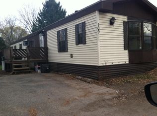 109 Conifer Ter, Le Sueur, MN 56058