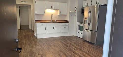 3220 S Clark St #3220 Photo 1 3220 S Clark St #3220 Photo 1