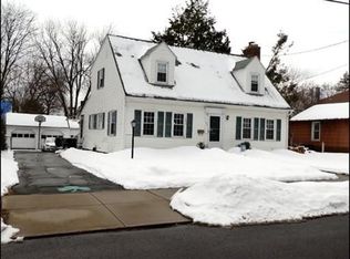 212 Allyn St, Holyoke, MA 01040