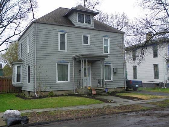 2nd image of 527 W Gray St
