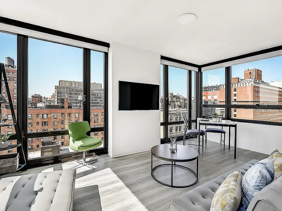 415 W 120th St #PENTHOUSE