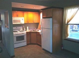 68 Laurel St APT 3, Fall River, MA 02724