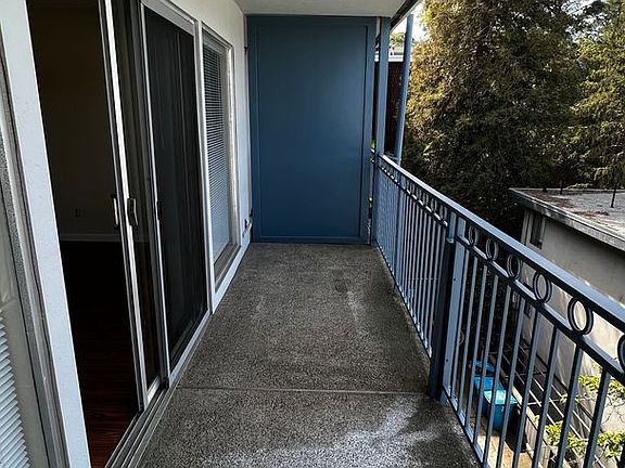 4th image of 2157 Carlmont Dr APT 5