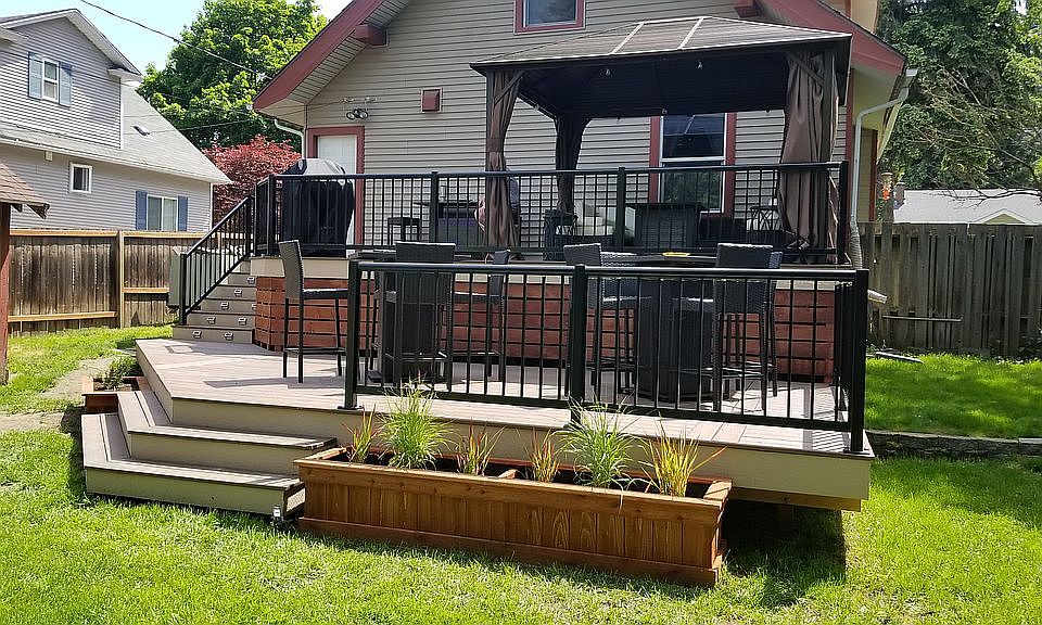2nd image of 1007 E 14th Ave