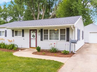 902 Green Ave, Normal, IL 61761