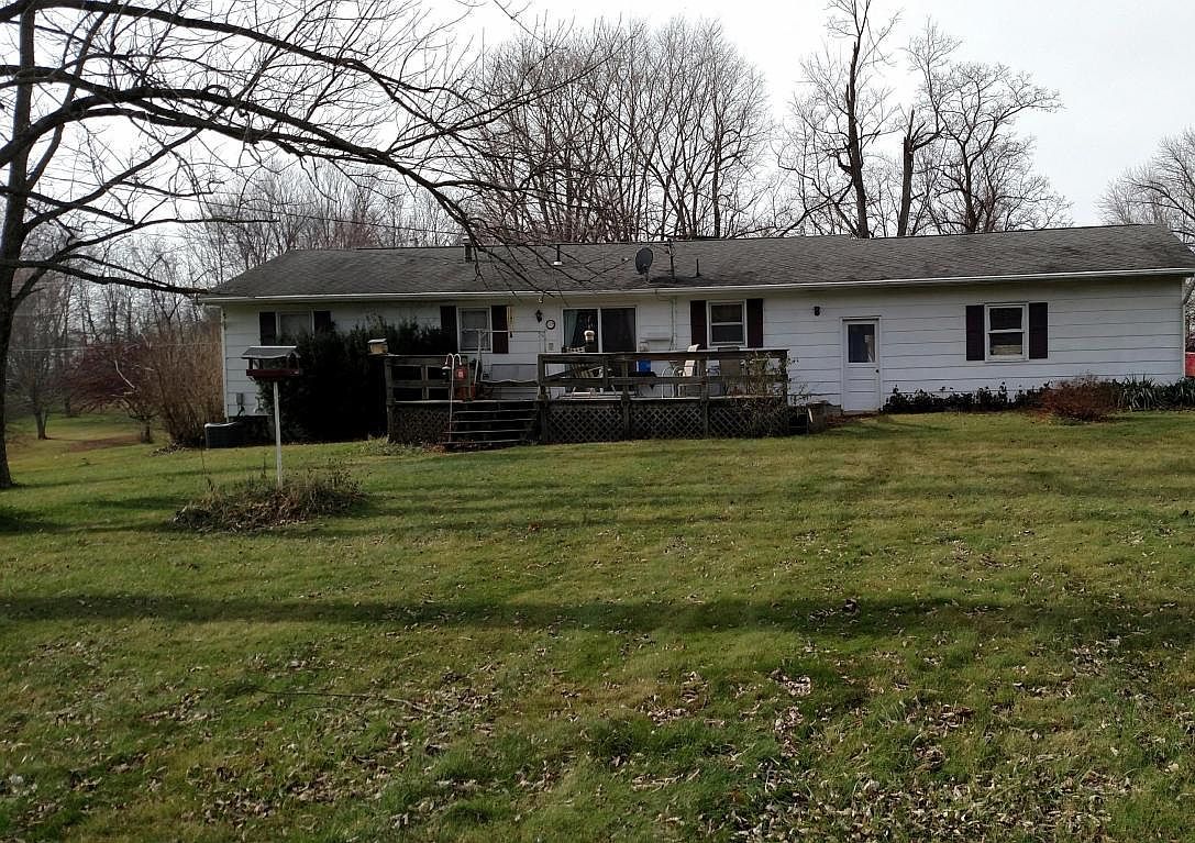 1306 Lake Rd NE, Lancaster, OH 43130 | Zillow