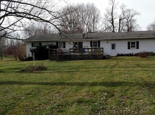 1306 Lake Rd NE, Lancaster, OH 43130