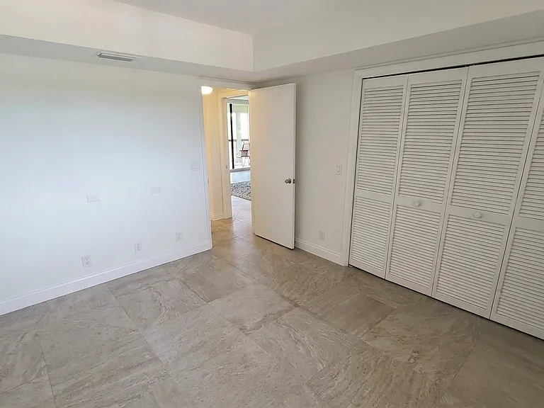 5279 Fountains Dr S #404 — Photo 21