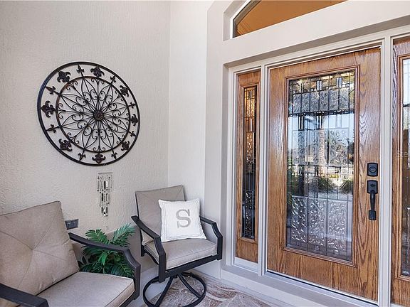 4th image of 1909 Wentworth Ln