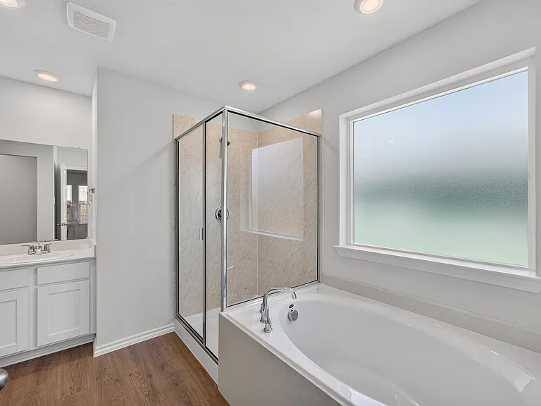 728 Orchid Way — Photo 9