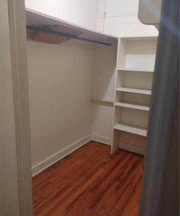 5th image of 5401 McKenna St