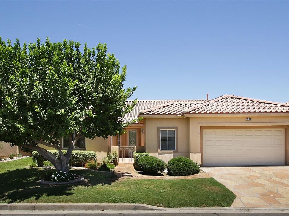 1st image of 78760 Spyglass Hill Dr