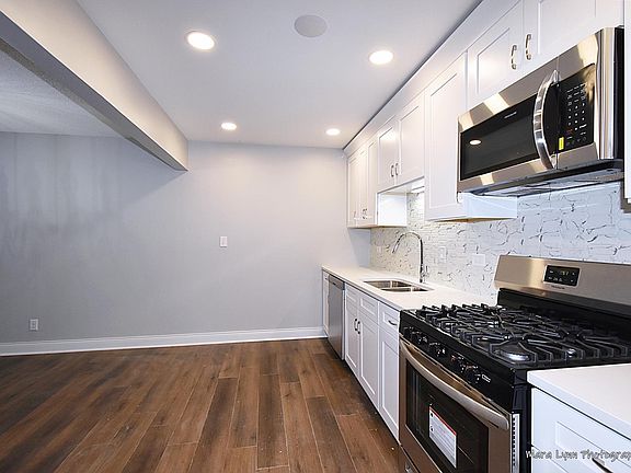 4th image of 1645 N Marywood Ave APT 14A