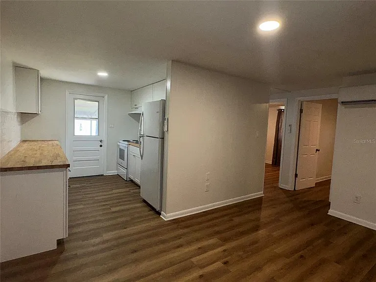 1801 N Taylor Rd — Photo 9
