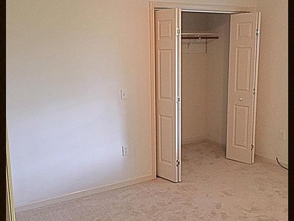 4th image of 195 Darci Dr SE