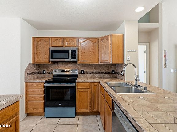 5th image of 5231 ALMOSA Street