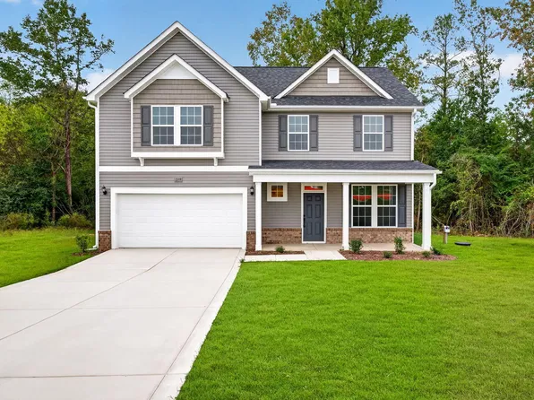 219 Maverick Ln, Dunn, NC 28334