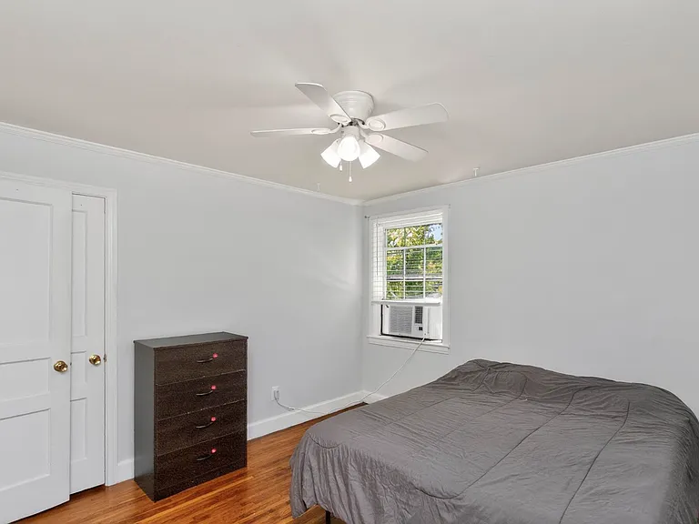 1911 Moran Ave #A — Photo 13