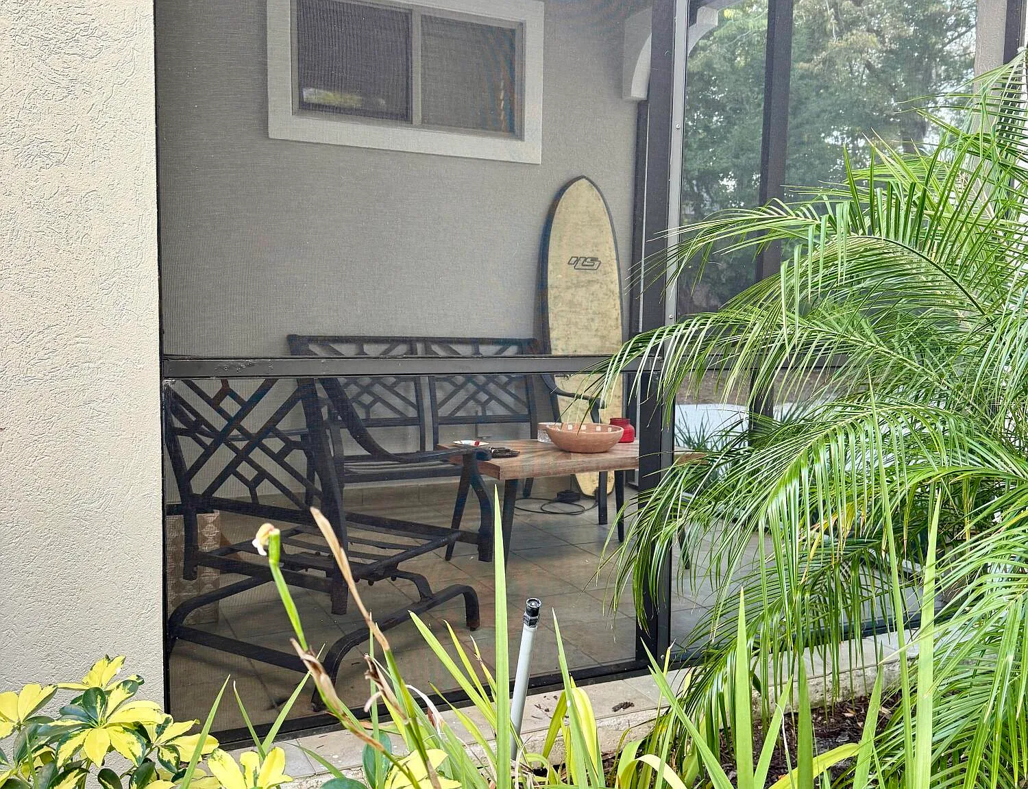 1 bed, 2.0 bath, 917 sqft, $5,500 — Photo 1