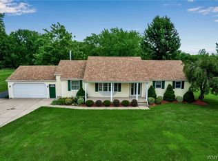 4195 Burch Rd, Ransomville, NY 14131