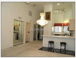 4th image of 855 N Stephanie St Unit 1811