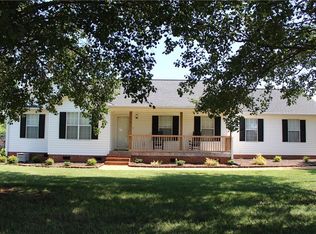 112 McClain Lake Dr, Anderson, SC 29625