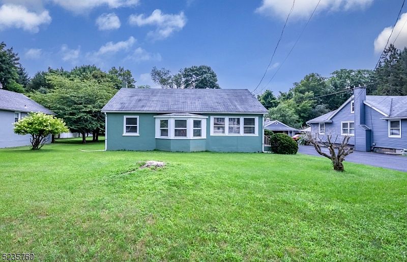 340 Willow Grove St, Hackettstown, NJ 07840 Zillow