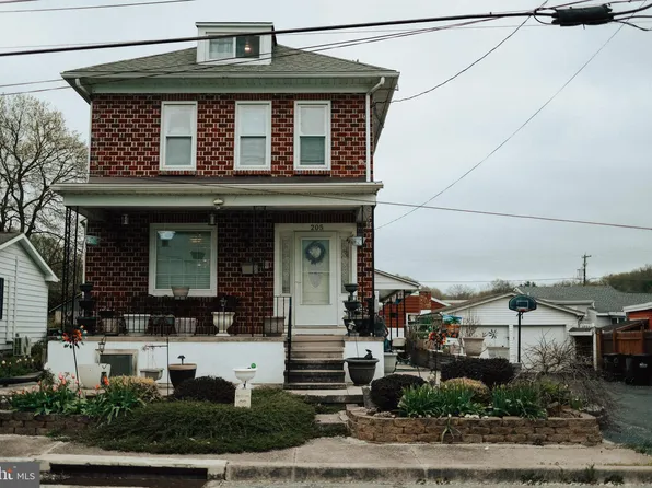 205 Taft Ave, Reading, PA 19606
