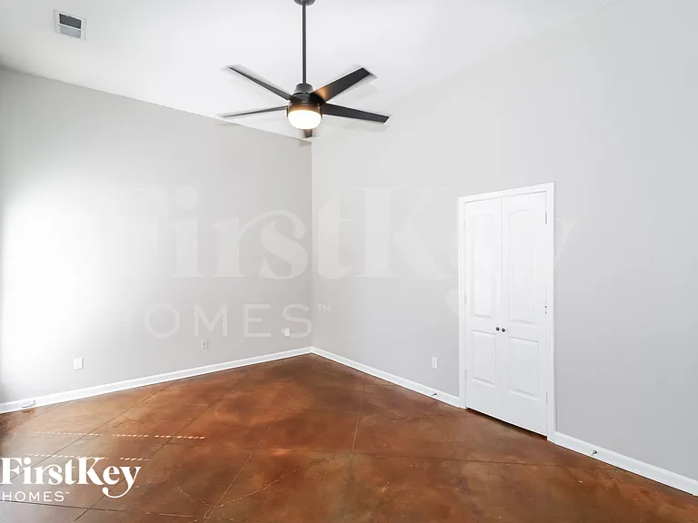 6732 Stone Garden Dr — Photo 9