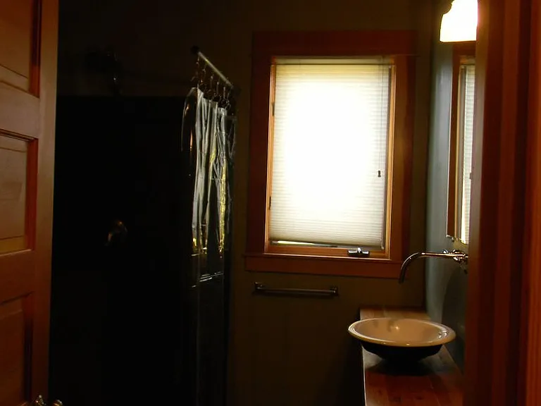 534 NE Russell St — Photo 8