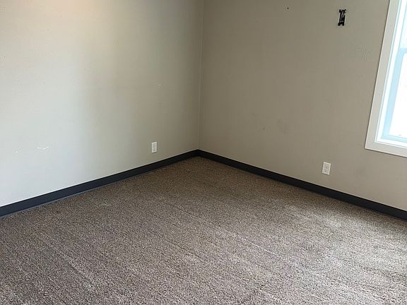 4th image of 236 S Main St #3