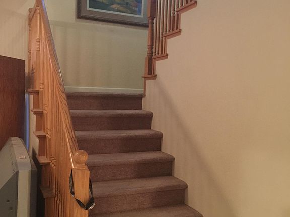 4th image of 2966 Chateau Montelena Way