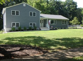 42 Hawthorne Rd, Red Bank, NJ 07701