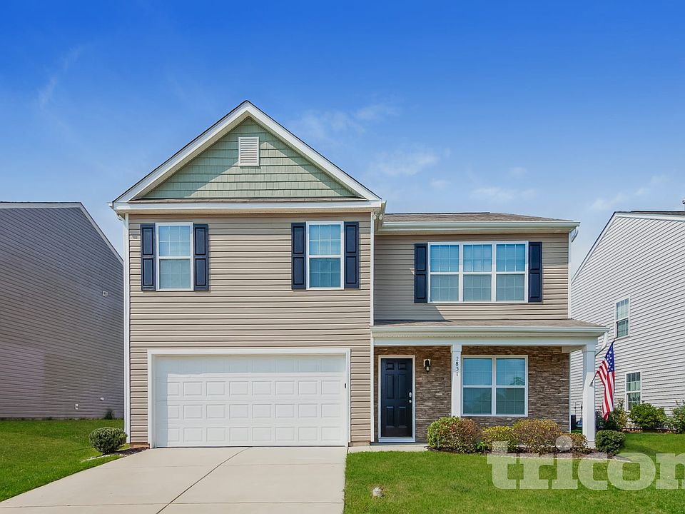 1st image of 2831 Village Center Dr