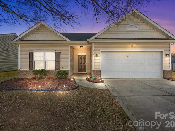 9720 Paper Tree Rd, Charlotte, NC 28227