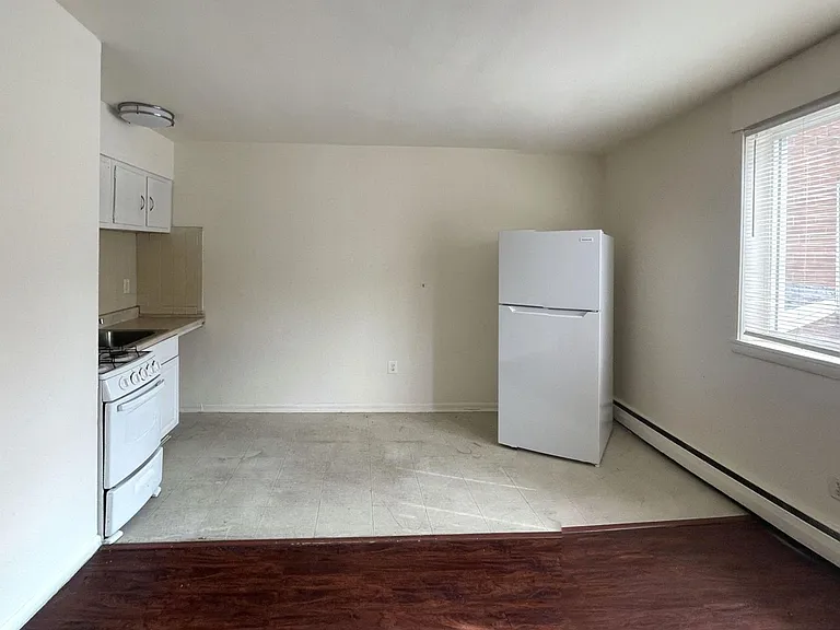 Treeview Residences — Photo 13