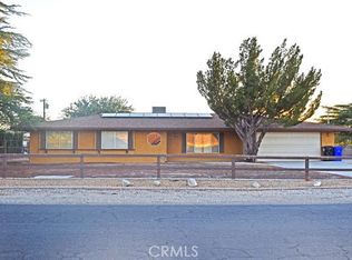 13954 Cronese Rd, Apple Valley, CA 92307