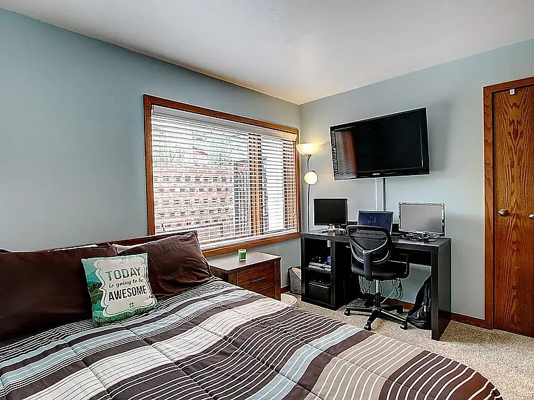 704 N Pearl St #209F — Photo 18