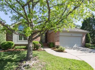 8926 E Bradford Ct, Wichita, KS 67206