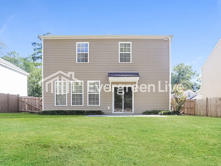 140 Pacific Ave — Photo 11