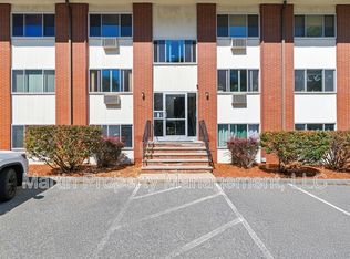 74 Beach St Unit 5-1, Woburn, MA 01801