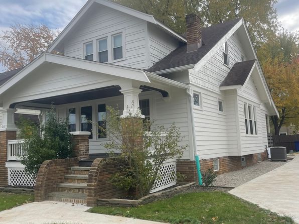 17015 Valleyview Ave