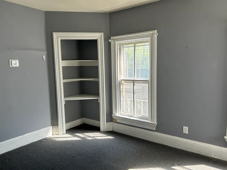 1110 W Wayne St #4 — Photo 6