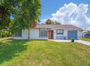 611 23rd Pl SW, Vero Beach, FL 32962