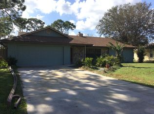4707 Pinetree Dr, Fort Pierce, FL 34950