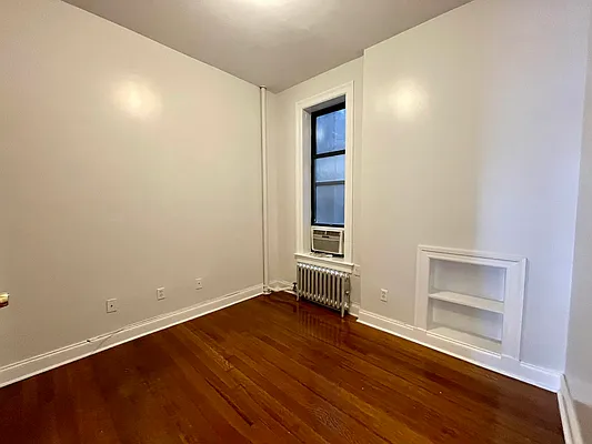 Rented by J PRESTON AND ASSOCIATES INC | media 36