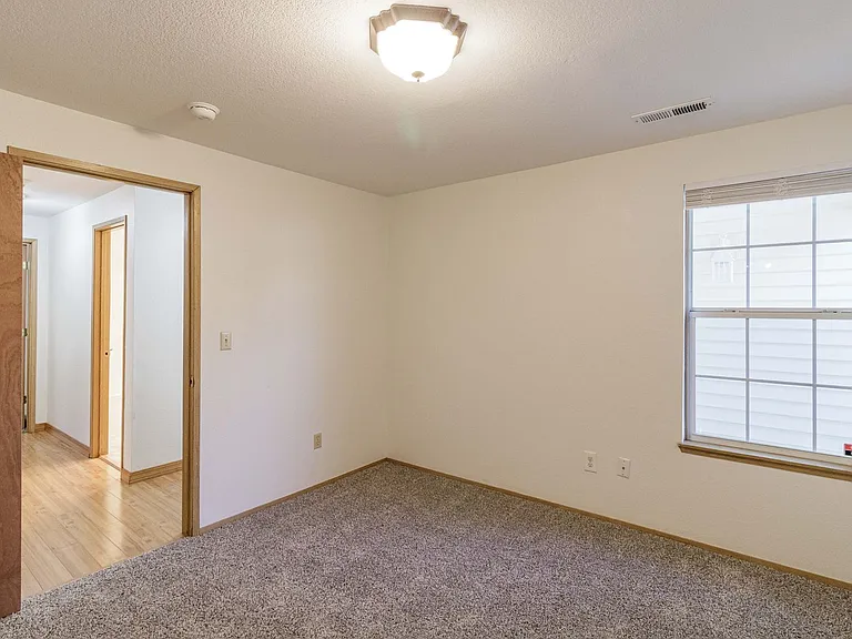 15213 NE 44th St — Photo 19