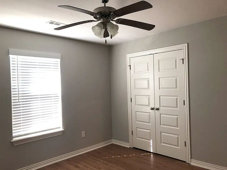 1626 S Laurel Lndg — Photo 14