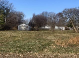 246 N Maple St, Paxton, IL 60957