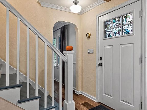 3rd image of 314 Mimosa Dr